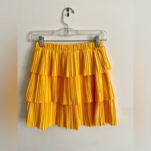 Gold Yellow Tiered Pleated Mini Skirt Size Small